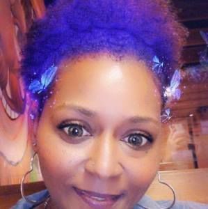 Meet your Posher, Felicia